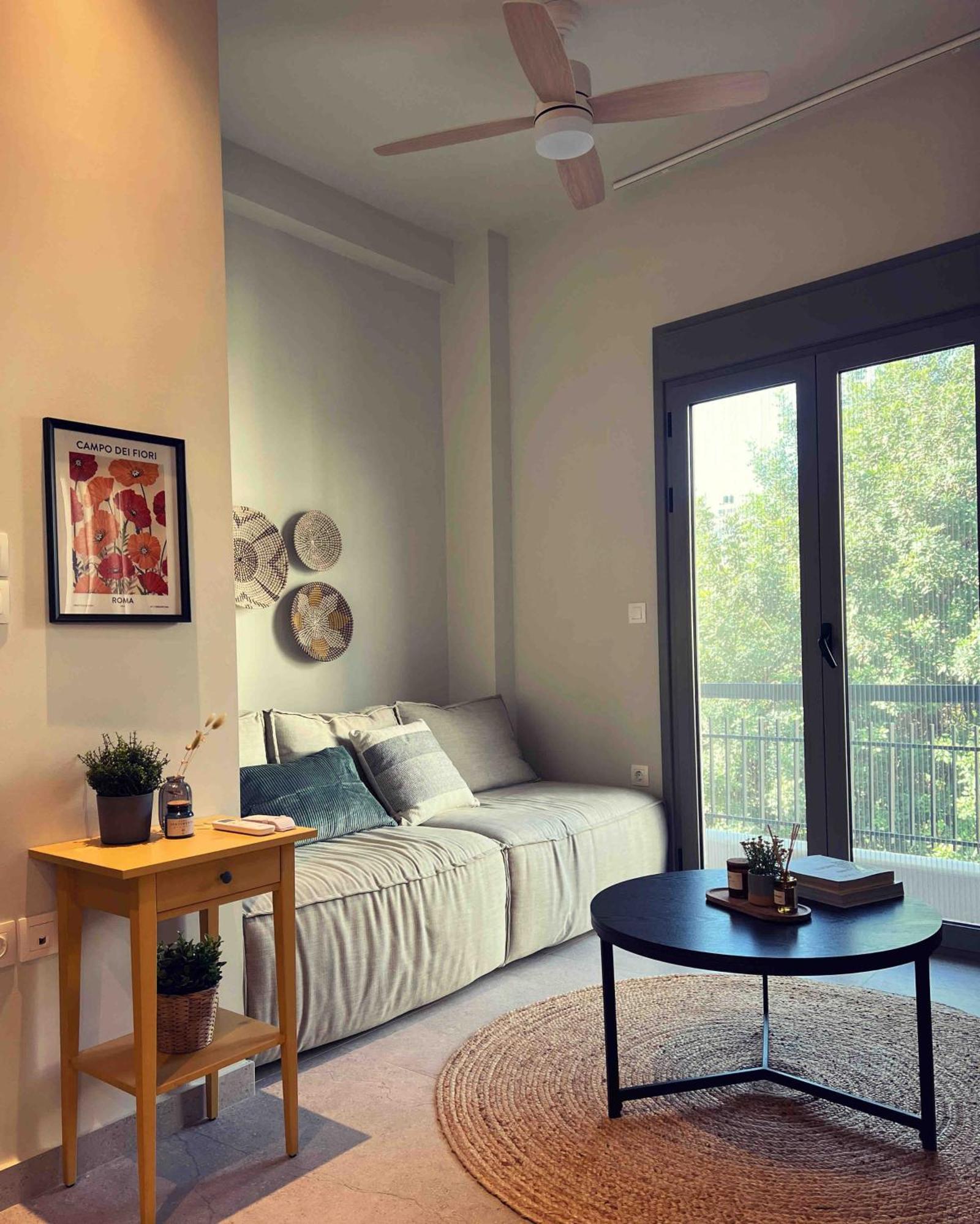 Luxurious Wooden Detail Flat In City Center Chalkís المظهر الخارجي الصورة